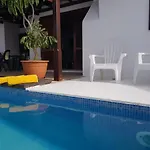 Villa Fenix *